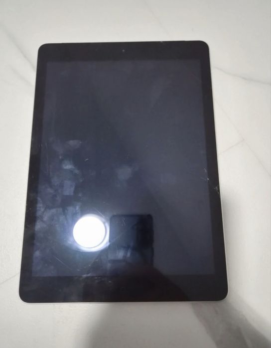 iPad Generatia 1