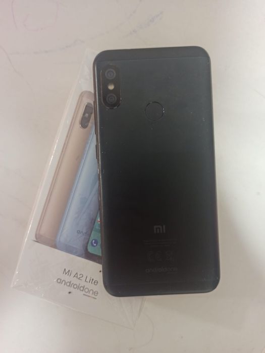 Смартфон Xiaomi mi A2 light