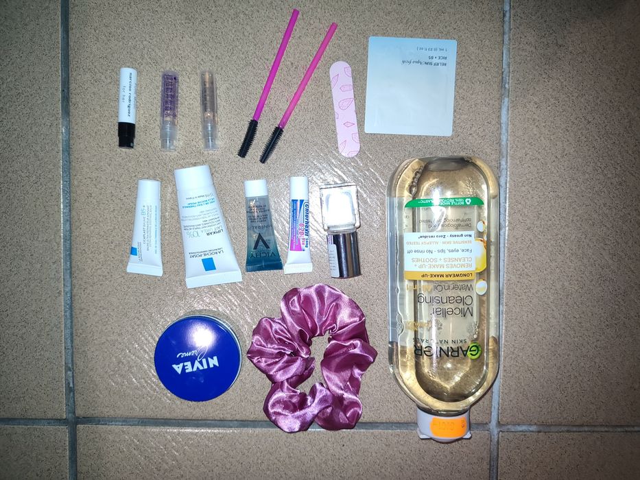 Лот дамска козметика