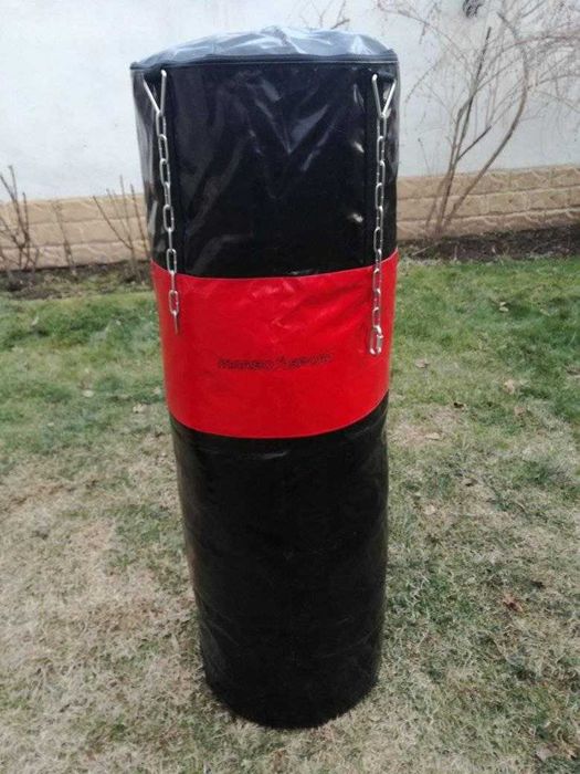 Боксови чували различни размери