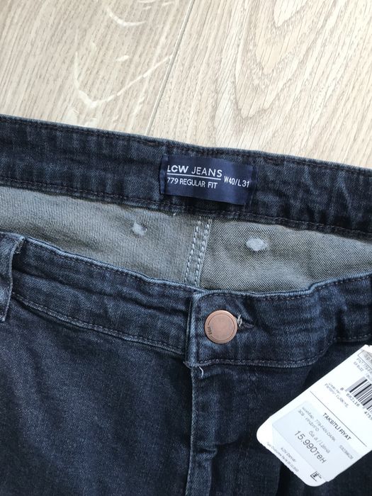 Продам джинсы