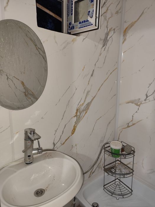 Продам часть дома. В Каскелене. Торг. Дом барачного типа.  1 комн