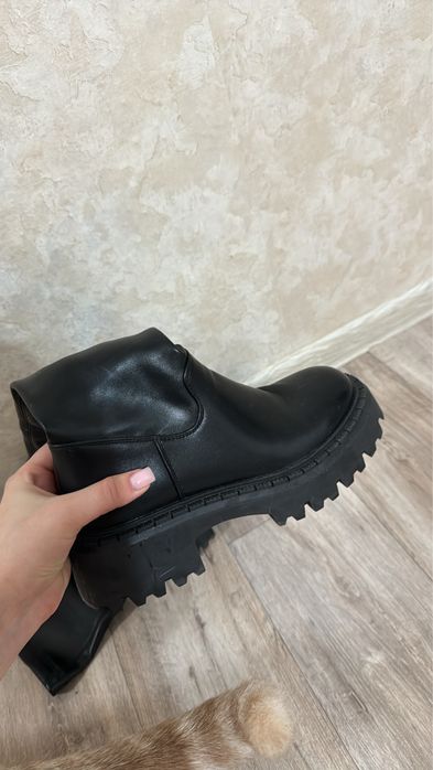 Продам стильные ботфорты