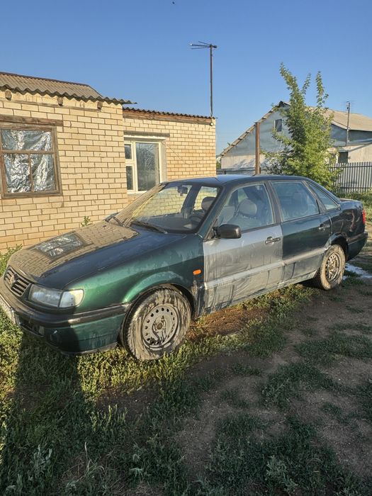 продается пассат б4
