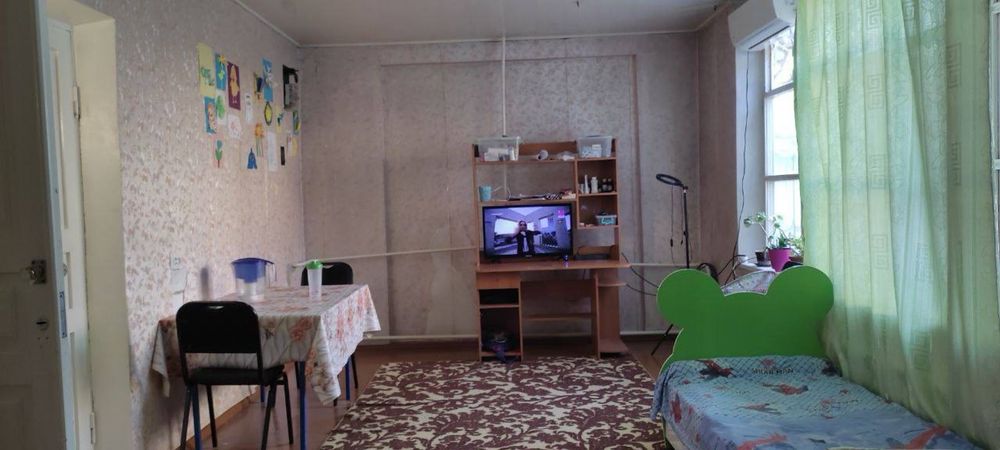 Срочно продается двор центр Янгиюль