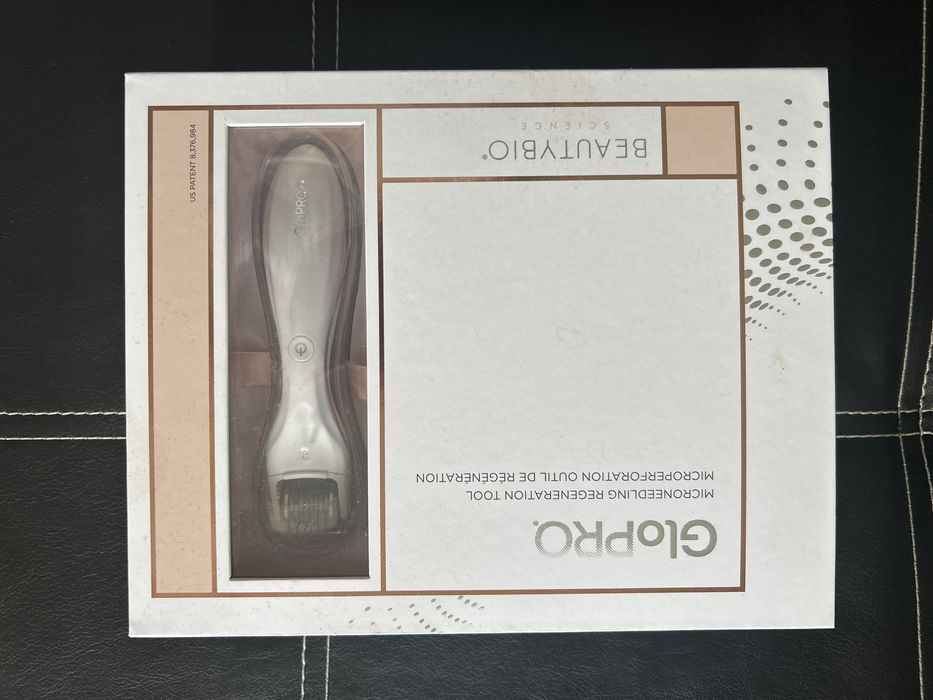 Уред против стареене  BEAUTYBIO Glo Pro Microneedling