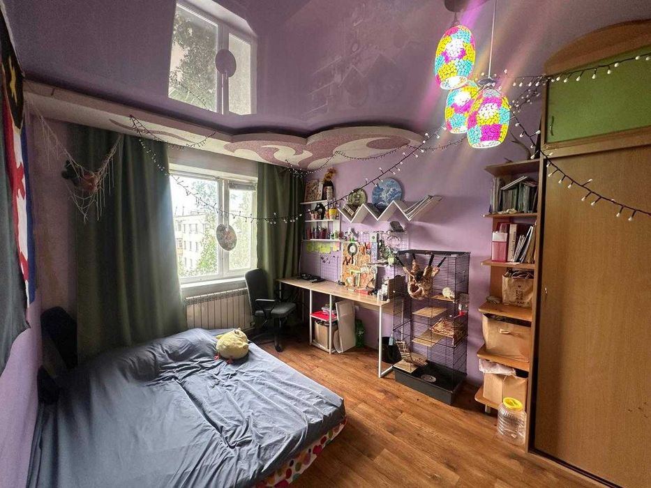 Продается 4 комн квартира Юбилейный,36а