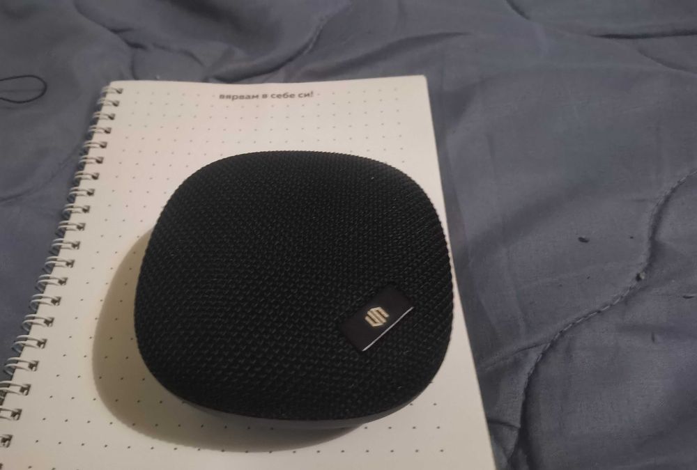 Мини тонколона (високоговорител) Hayward IPX7 Waterproof Speaker