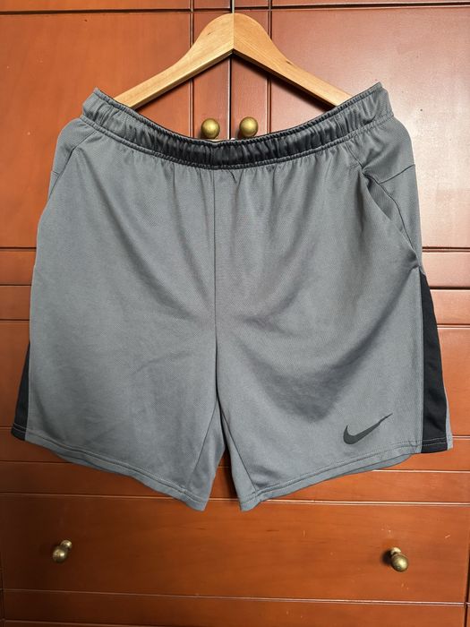 Nike Мъжки Баскетбол Шорти Найк Къси Гащи Размер L