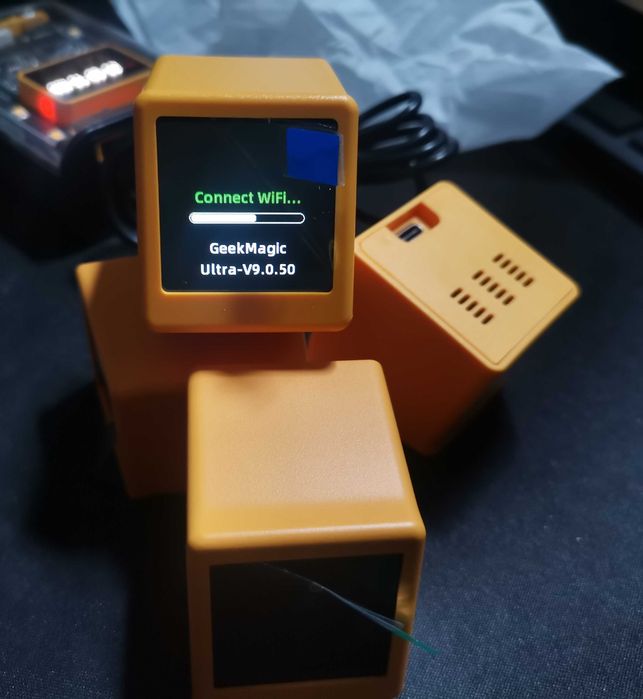 Mini statie meteo WiFI IoT display 2.8x2.8 cm AccuWeather smart