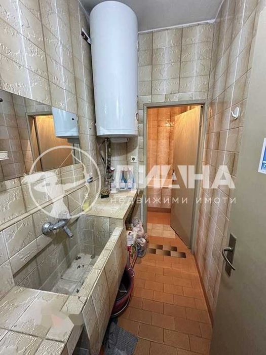 Продава се Тристаен апартамент в Пловдив, Център - 92 кв.м за 1392 €/кв.м - Снимка #8