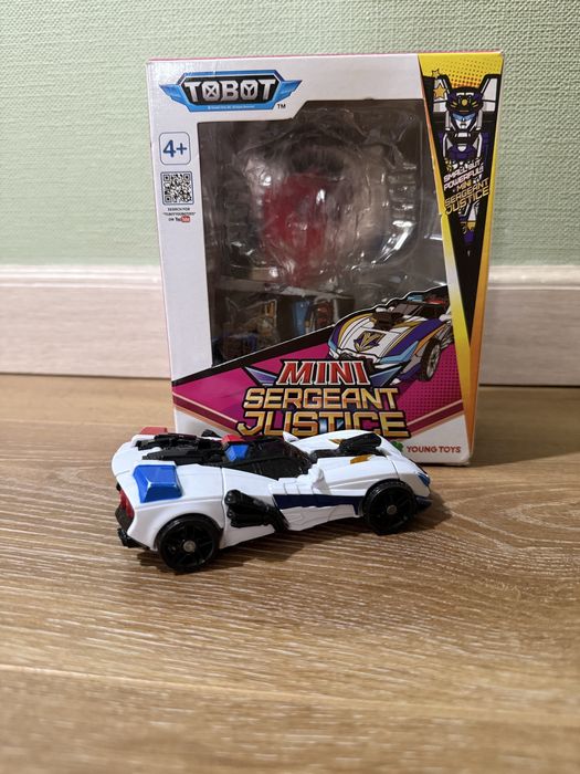 Тобот транформер машина робот трансформер с коробкой