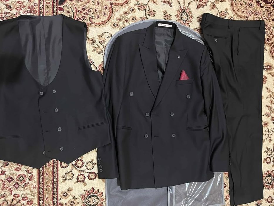 Продается костюм Marzotti в новом состоянии.