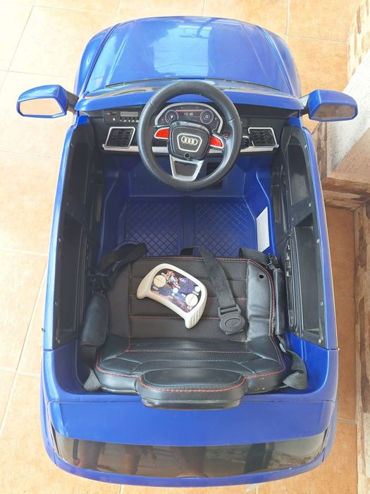Vand masina electrica audi Q5