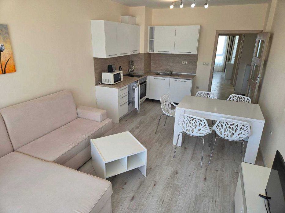 Тристаен под наем с морска гледка в Varna South Bay , кв. Аспарухово