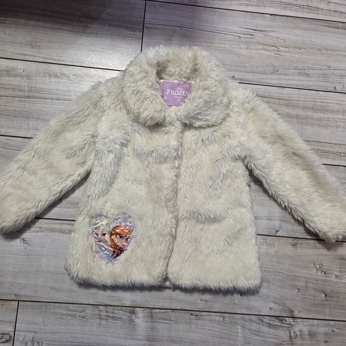 Лот от яке с Minnie Mouse и палто с Elsa