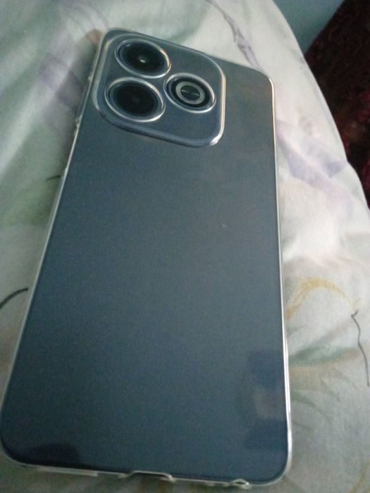 Infinix hot 40i yangi telefon. 16+128Gb