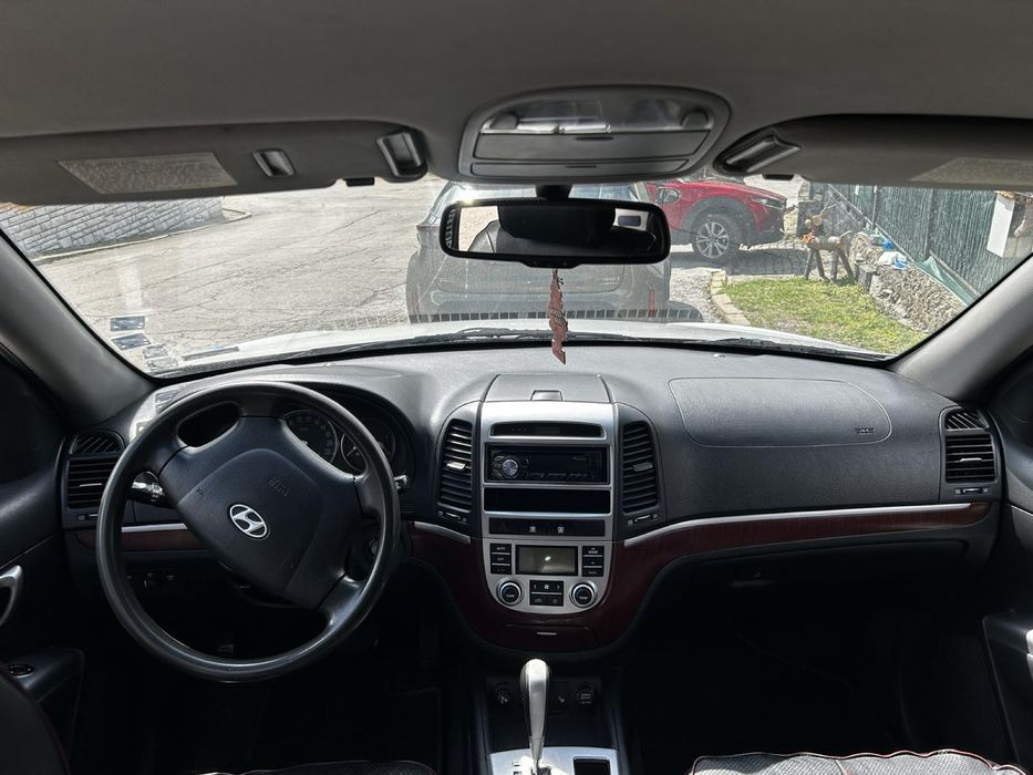 Продавам Хюндай Санта Фе