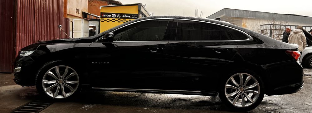 Qora Malibu 2 Отличное состояние