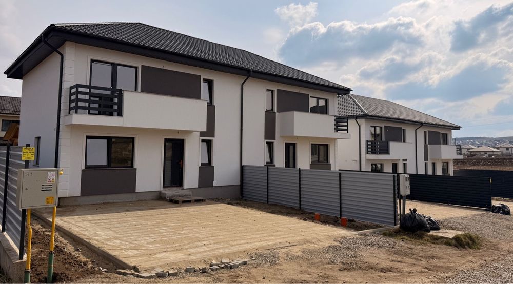 Casa tip Duplex in Ipotesti / Lisaura / 130 mp utili / 260 mp teren