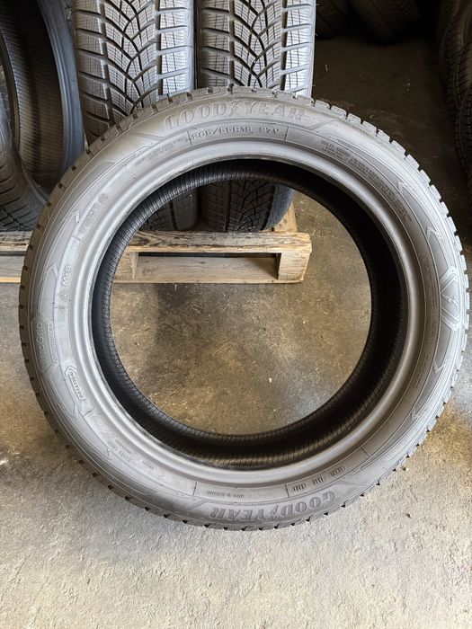 4 anvelope iarna 205/55/19 Goodyear ca NOI dot 2024!