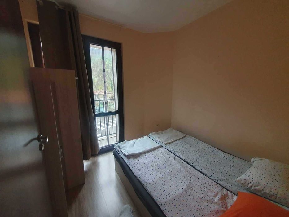 Дава се под наем Едностаен апартамент в Варна, Аспарухово - 35 кв.м за 255 € - Снимка #1