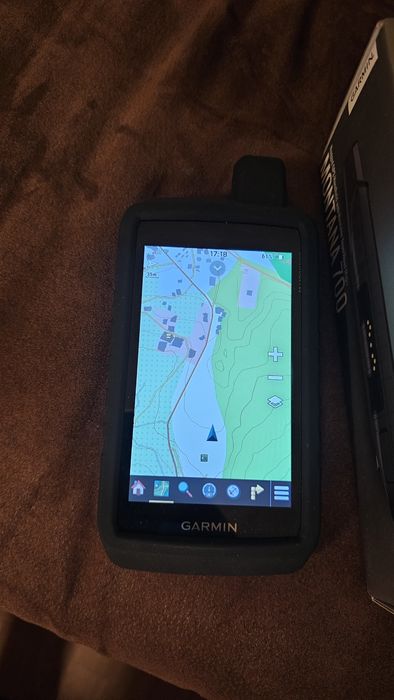 Garmin Montana 700