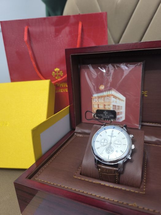 Patek philipe наручные часы