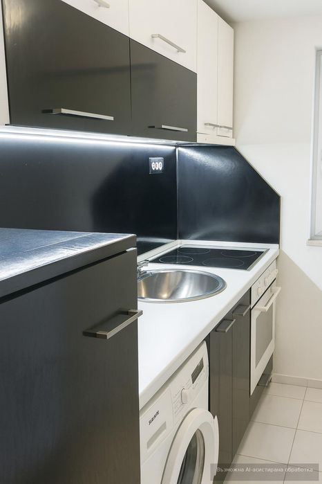 Дава се под наем Едностаен апартамент в Пловдив, Център - 52 кв.м за 309.06 € - Снимка #1