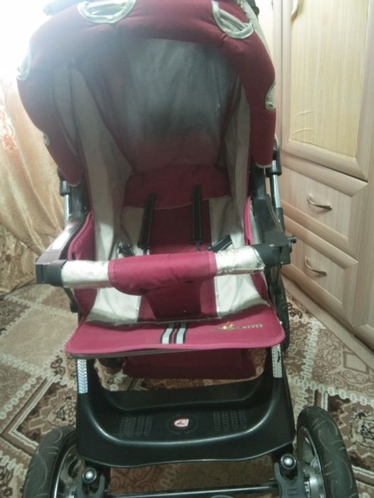 Продам коляску в хорошем состояние