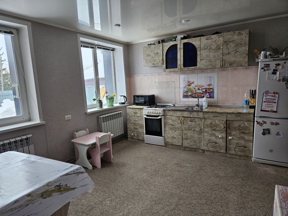 Продаётся  Коттедж