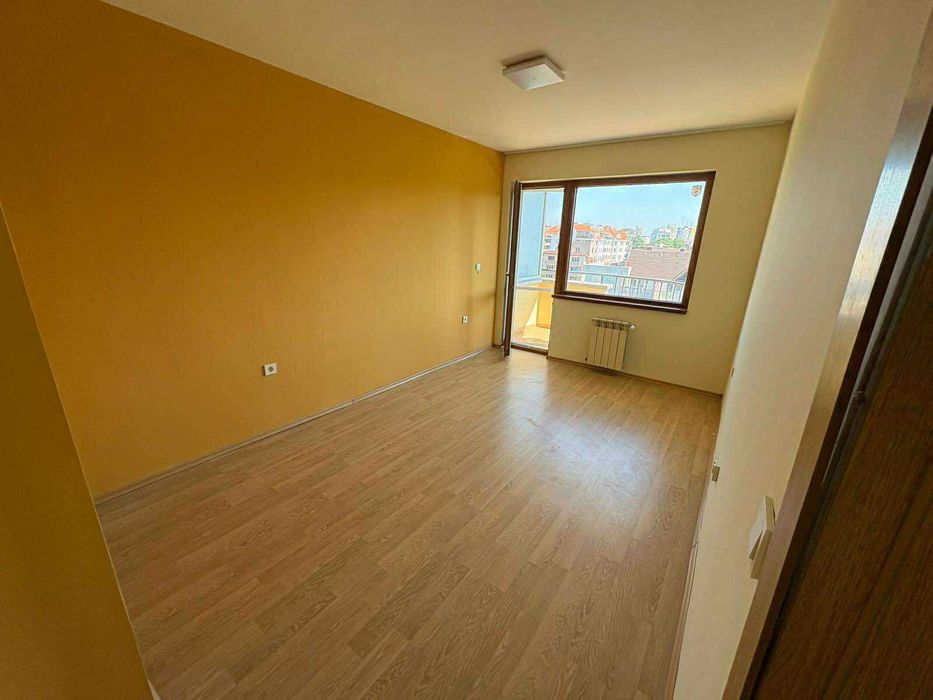 Дава се под наем Четиристаен апартамент в София, Център - 120 кв.м за 700 € - Снимка #4