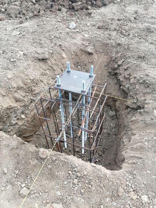 Hale metalice conform proiect 15x20x4,5 h din ipe 270 pret 20.000€