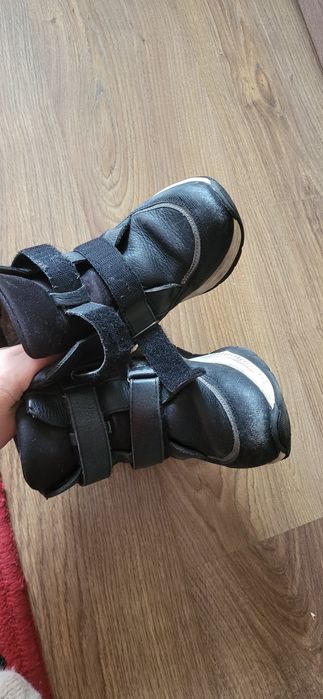 Детские зимние ботинки