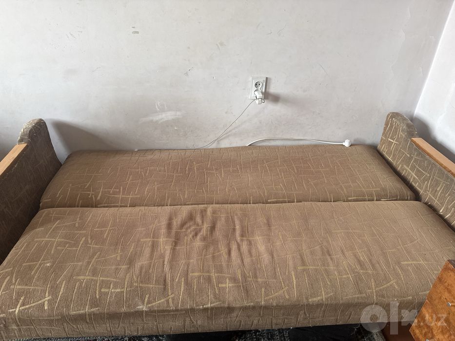 Диван отдам даром