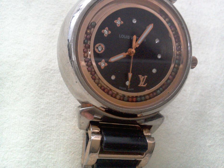 Ceas Louis Vuitton - Swess made, quartz, diamante, W.R. 100 m - 40 mm