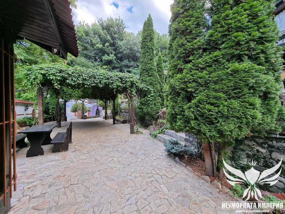 Продава се Заведение в Асеновград - 1200 кв.м за 284 €/кв.м - Снимка #14