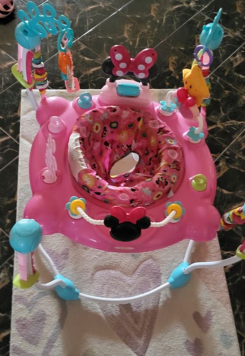 Trambulina pentru bebeluși