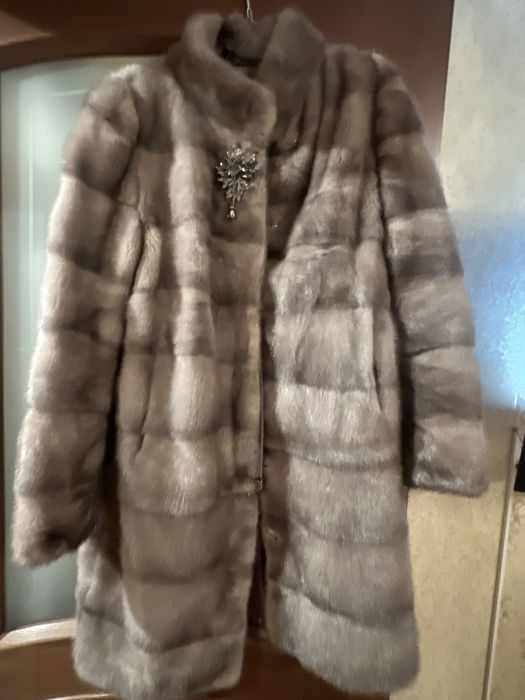 Продаю шубу норкавую