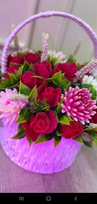 Qo'l mehnati asosida tayyorlangan GULLAR