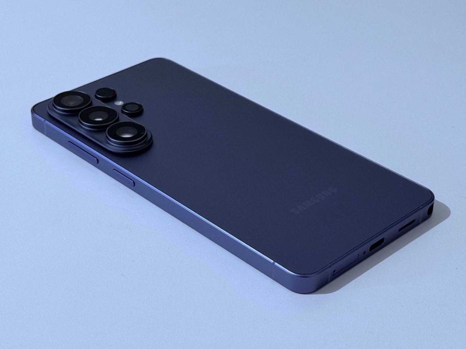 Бартер! Като НОВ! Samsung Galaxy S26 Ultra Cobalt Violet (Лилав) 28 Цикъла.