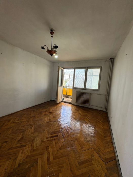 Vand apartament