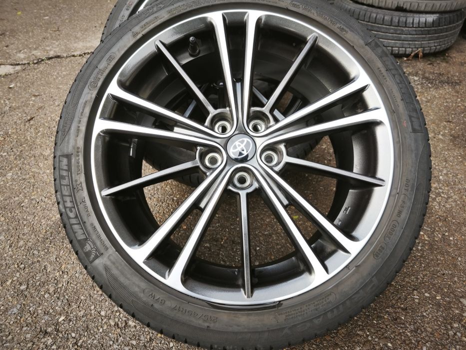 17" оригинални алуминиеви джанти за Subaru/Toyota.