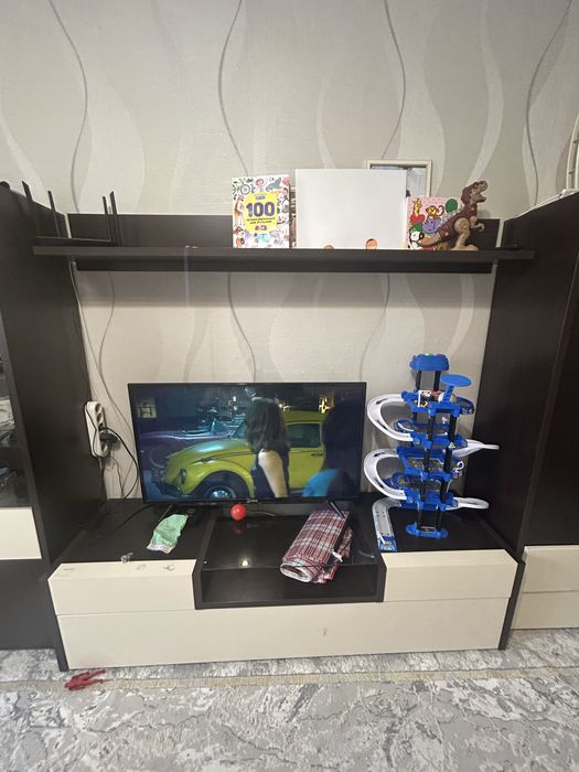 Горка для гостиной