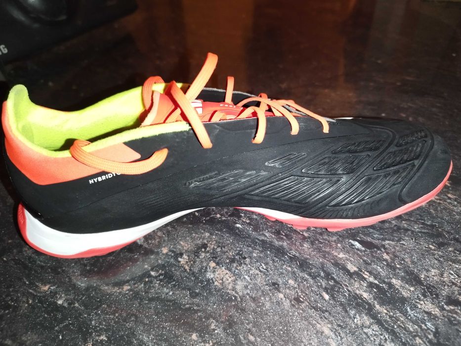 професионални стоножки Adidas Predator Elite TF | Като НОВИ + Кутия | 42 2/3
