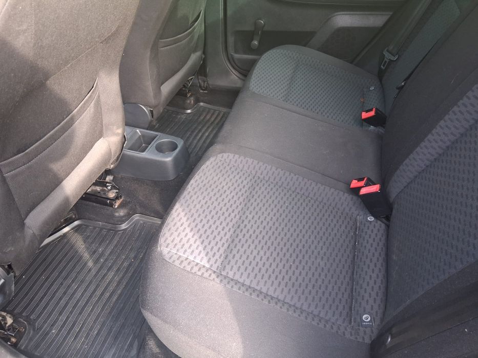 Skoda fabia 1.6 2012