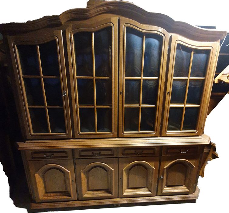 Mobila facuta la comanda