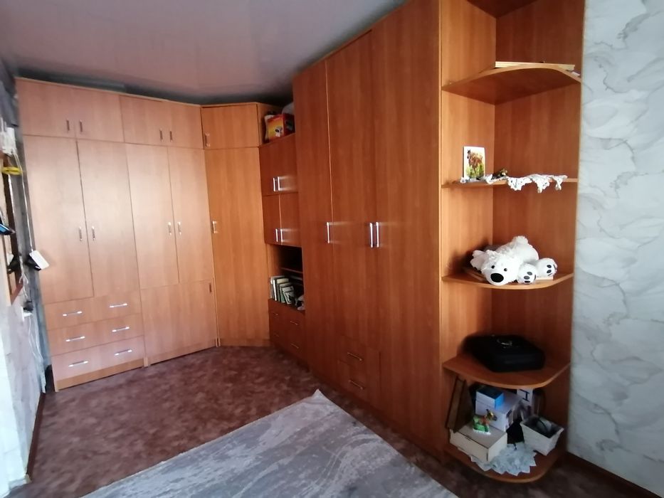 Стенка в отличном состоянии