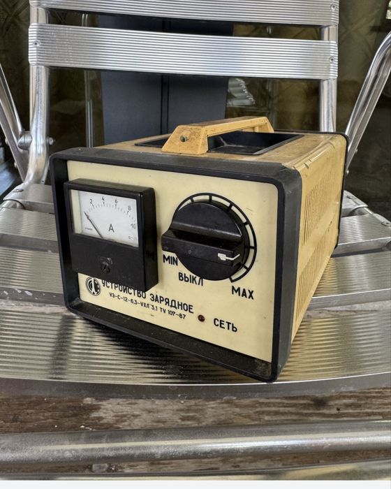 Зарядное устройство 12 в аккумлятор