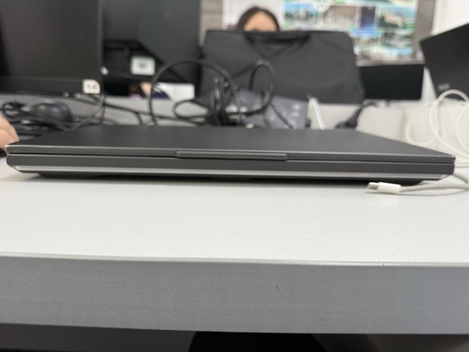 Продам Asus Rog strix g614jv-N4071